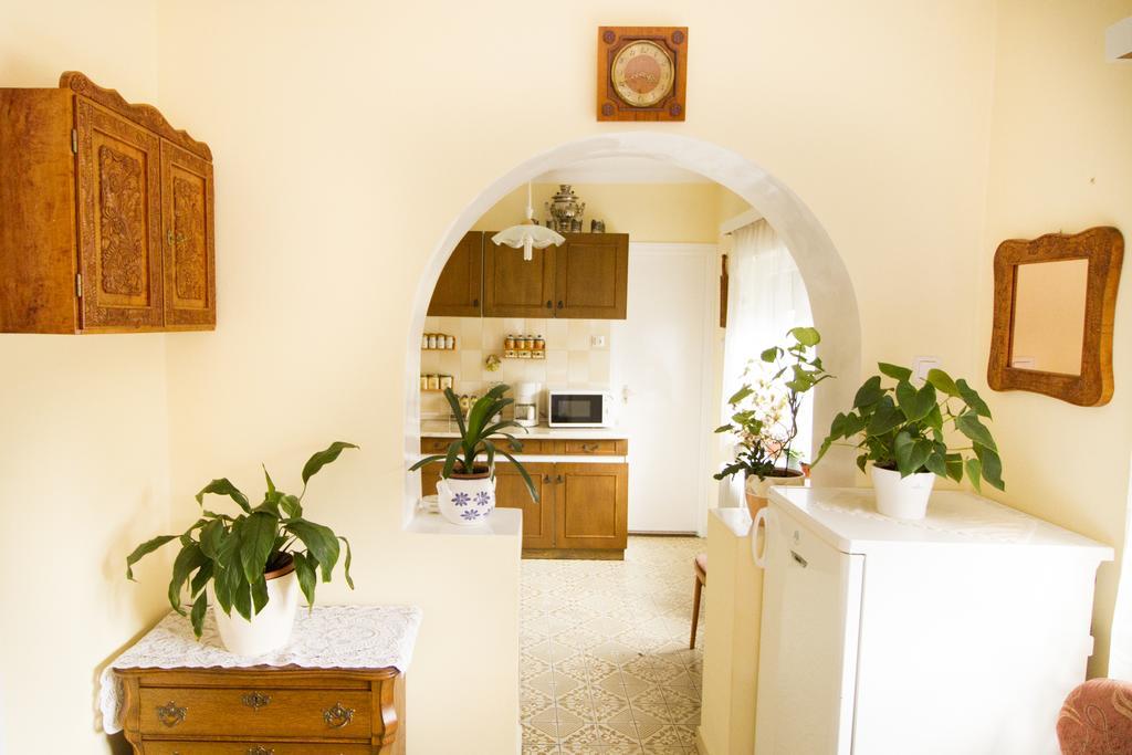 Margo Apartman Fonyód Rom bilde