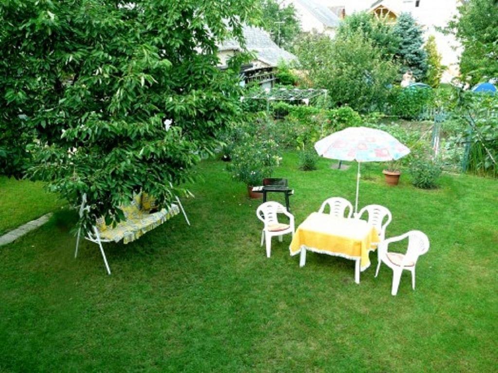 Margo Apartman Fonyód Rom bilde