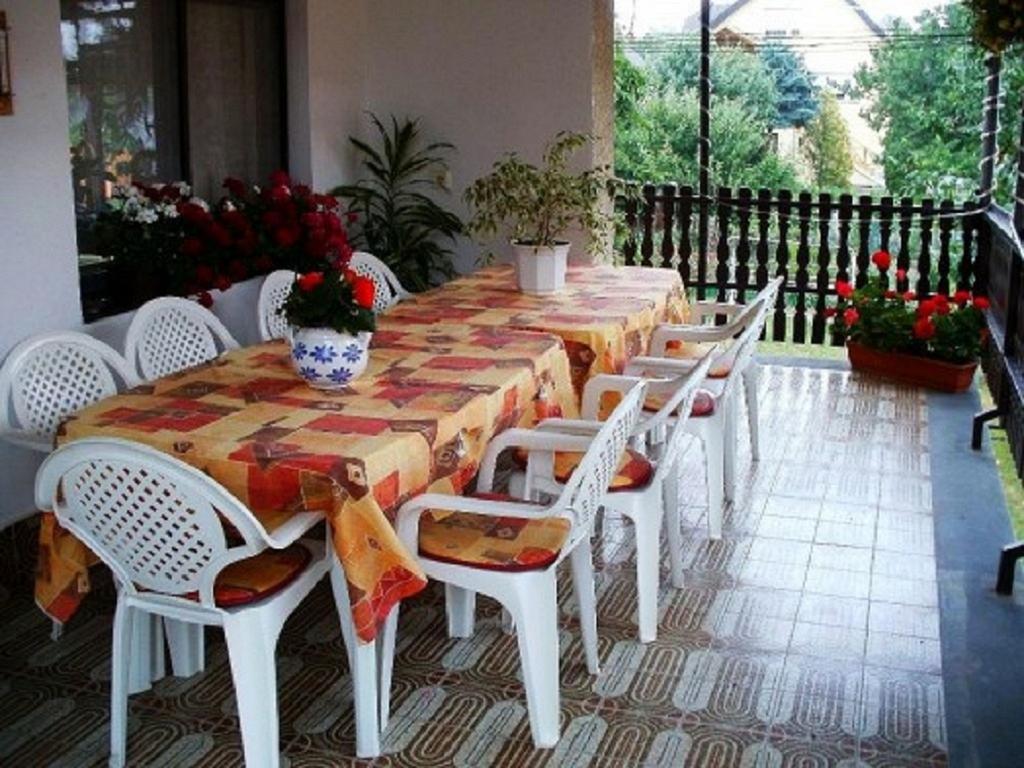 Margo Apartman Fonyód Rom bilde